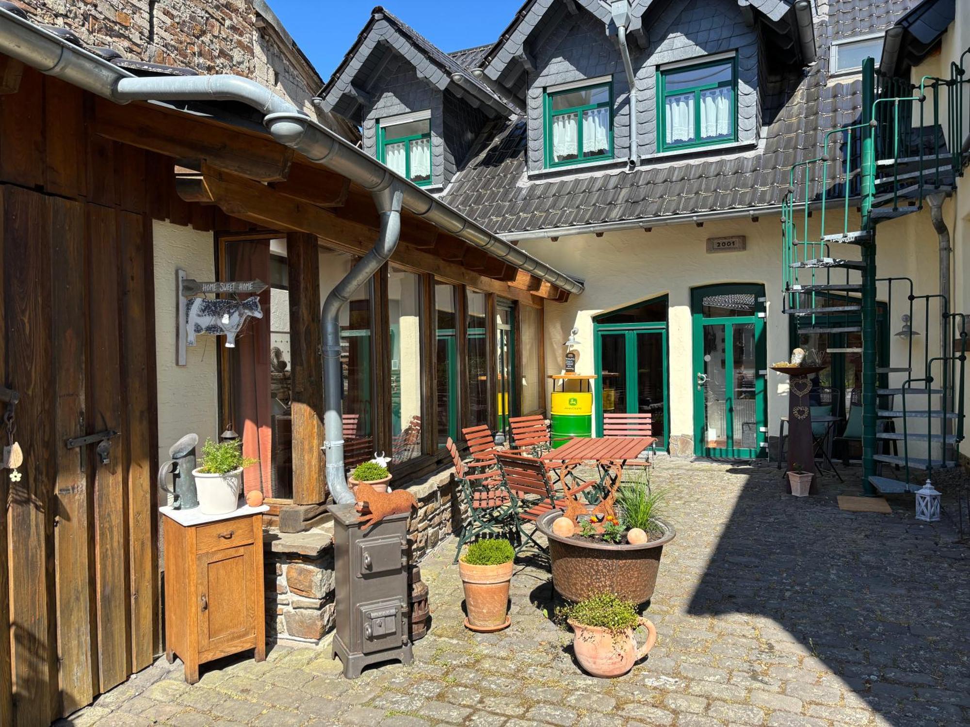 Ferienwohnung Zur Scheune Lind  Exterior foto